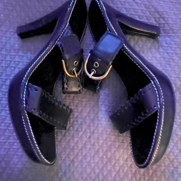 Coach Sandals genuine leather size 8 - Picture 2 of 3